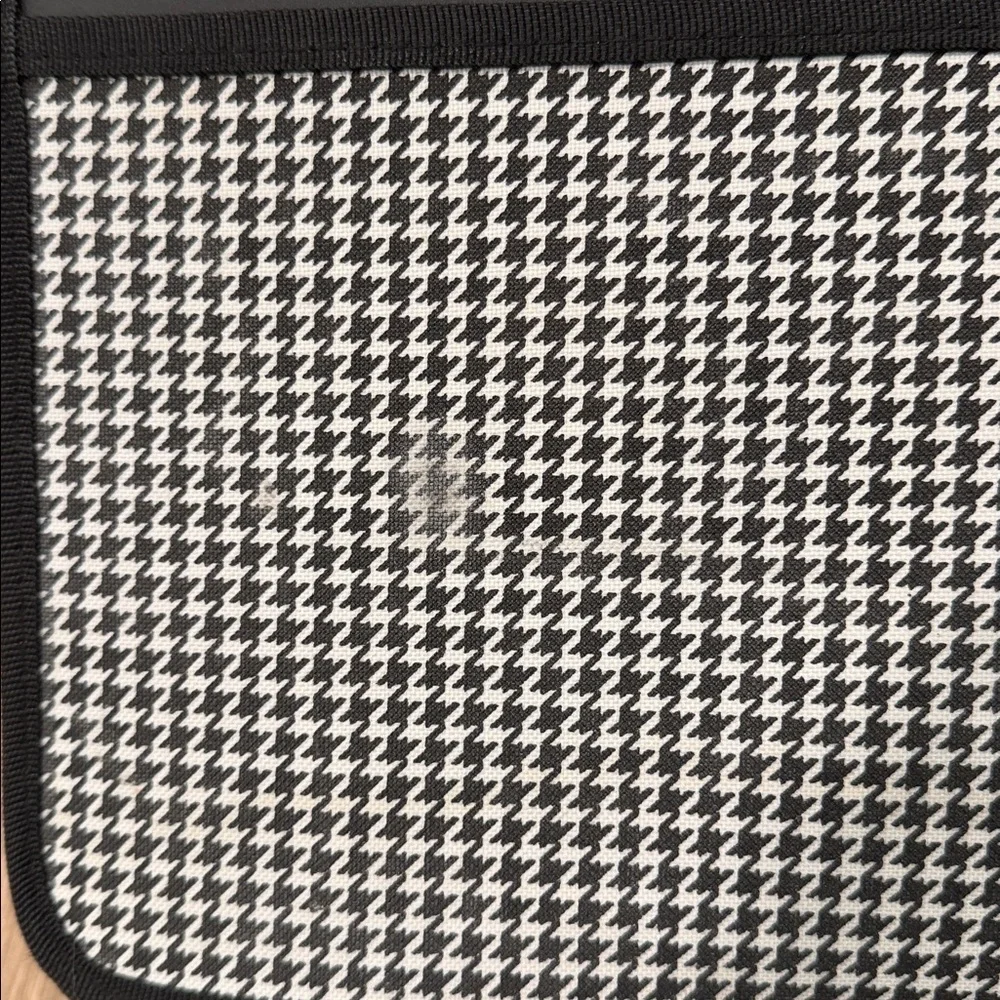 Picnic At Ascot - Houndstooth Print - Storage Organizer For Auto, Home, Picnic
